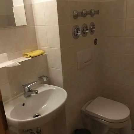 Ferienwohnung Apfelblute 公寓 腓特烈港